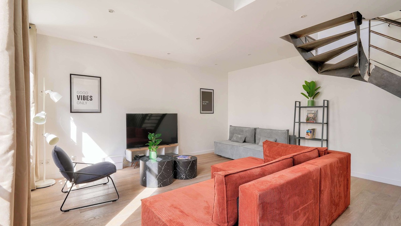 Photo of Livingroom in 11th Arrondissement