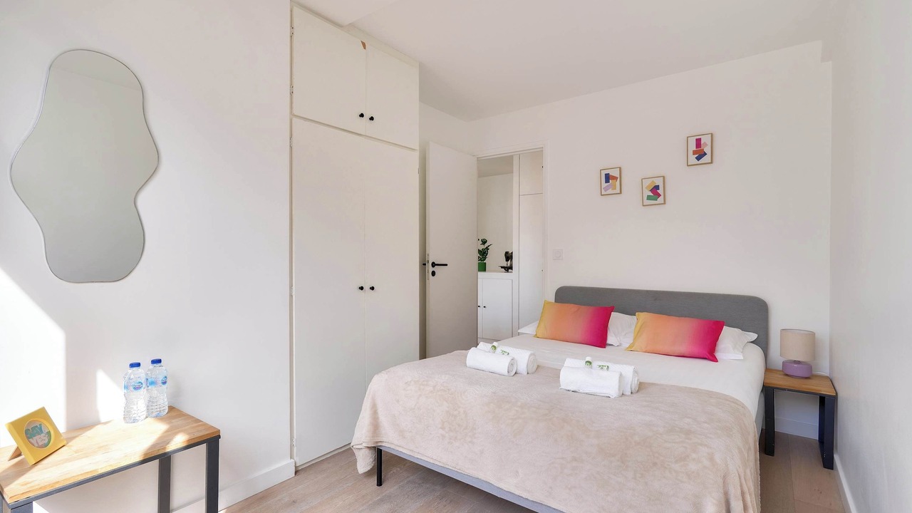Photo of Bedroom in 11th Arrondissement