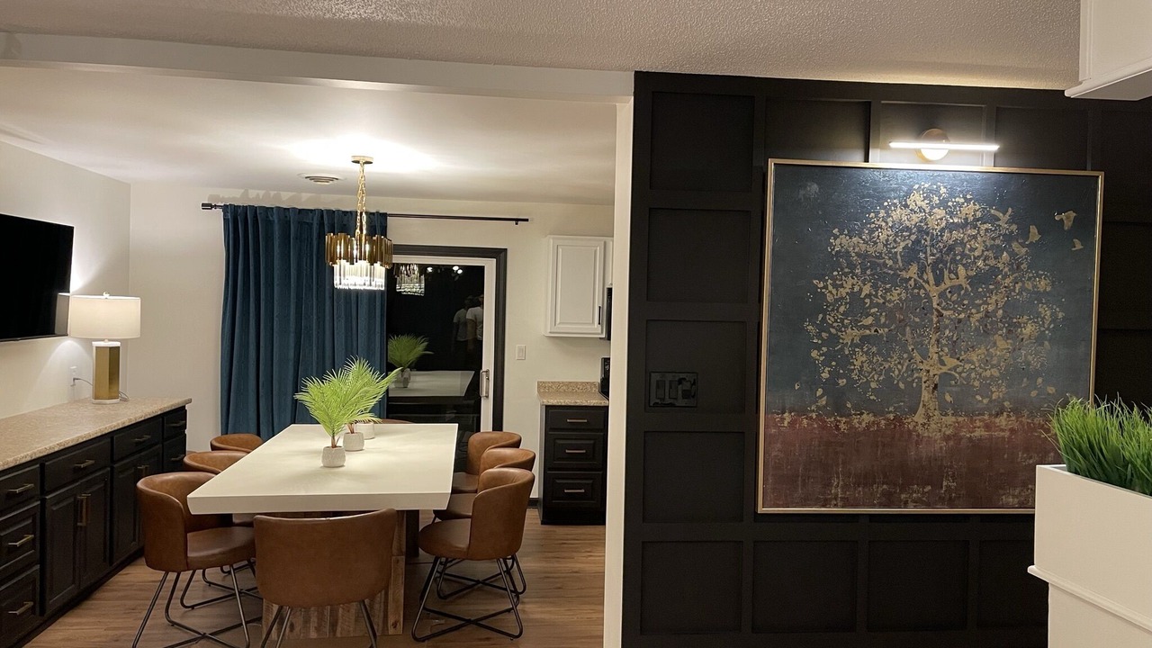 Photo of Livingroom in Jamestown