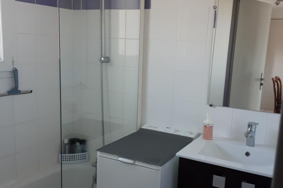 Photo of Bathroom in Saint-Geniez-d'Olt