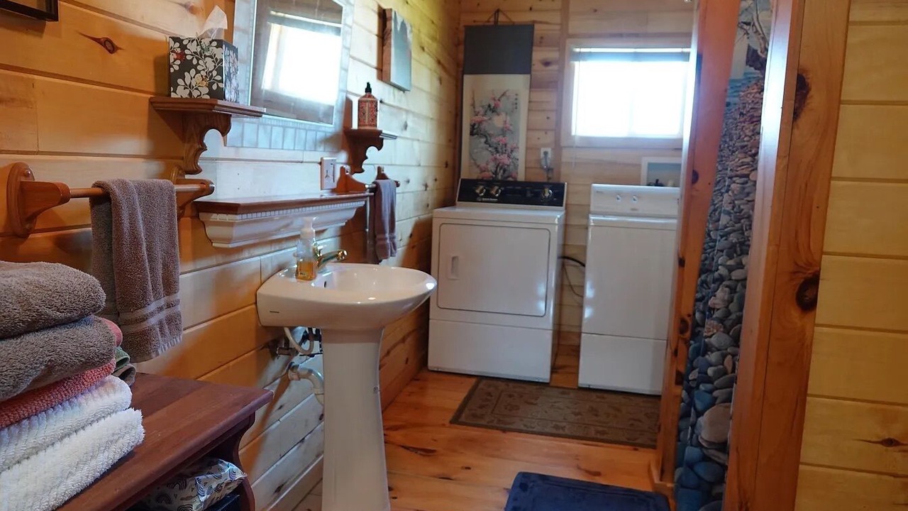 Photo of Bathroom in Grand Marais