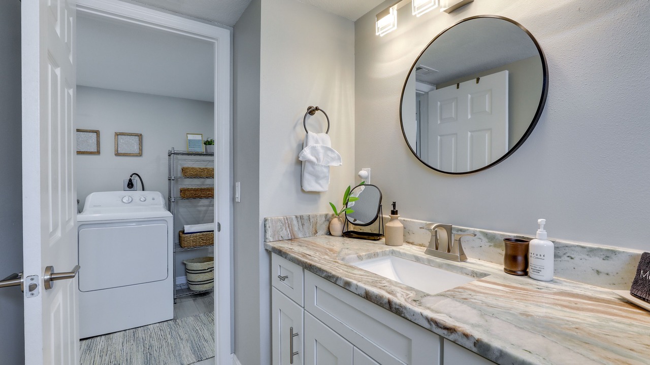 Photo of Bathroom in Indian Beach Sapphire Shores