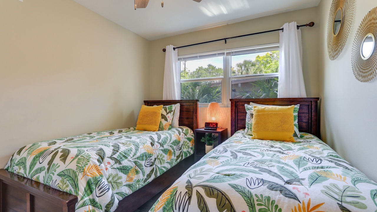 Photo of Bedroom in Indian Beach Sapphire Shores