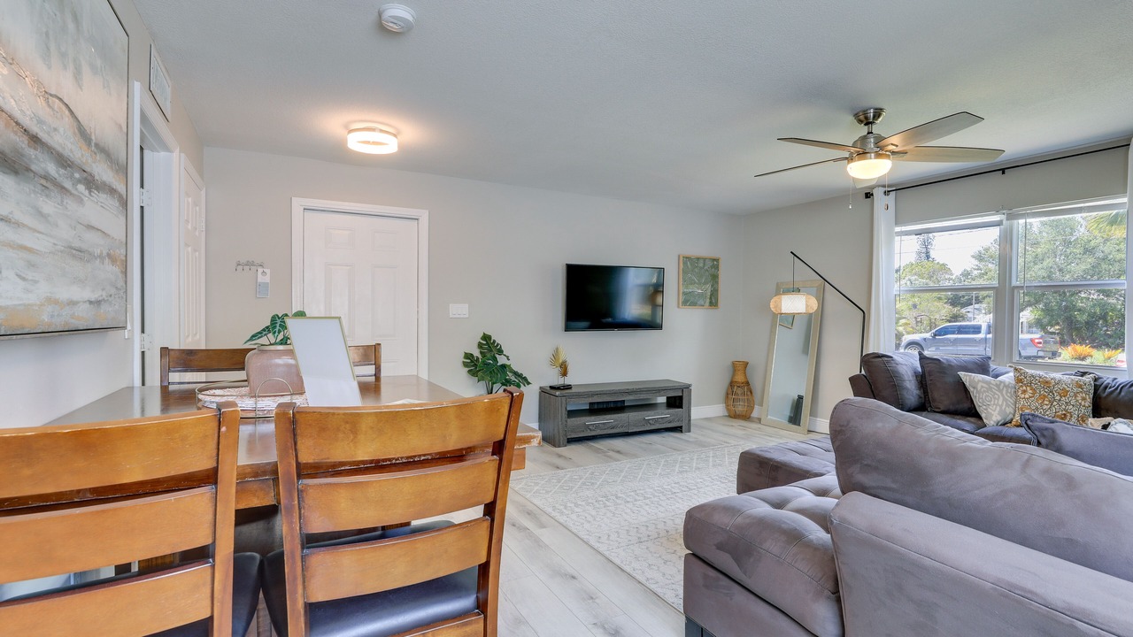 Photo of Livingroom in Indian Beach Sapphire Shores
