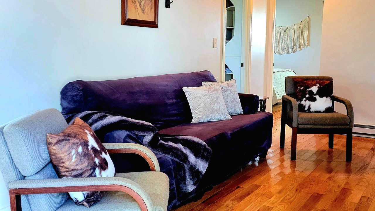 Photo of Livingroom in Benton