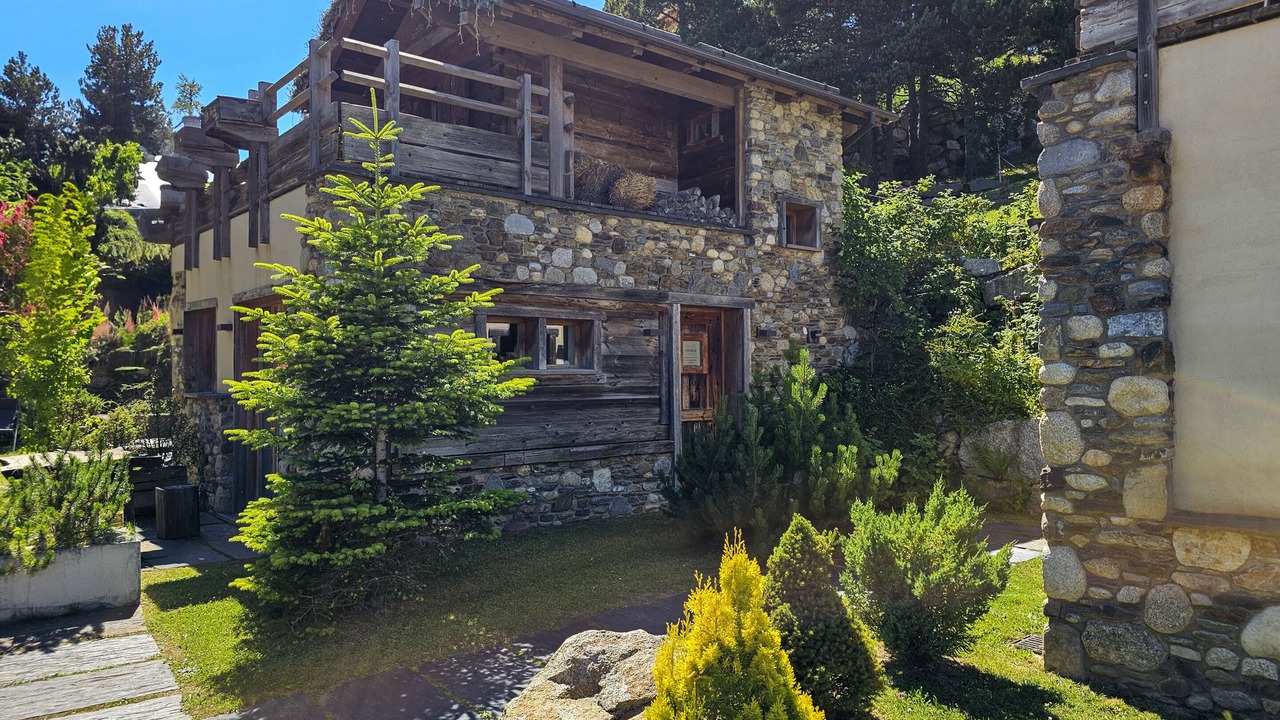 Photo of Outdoor in Superbolquere