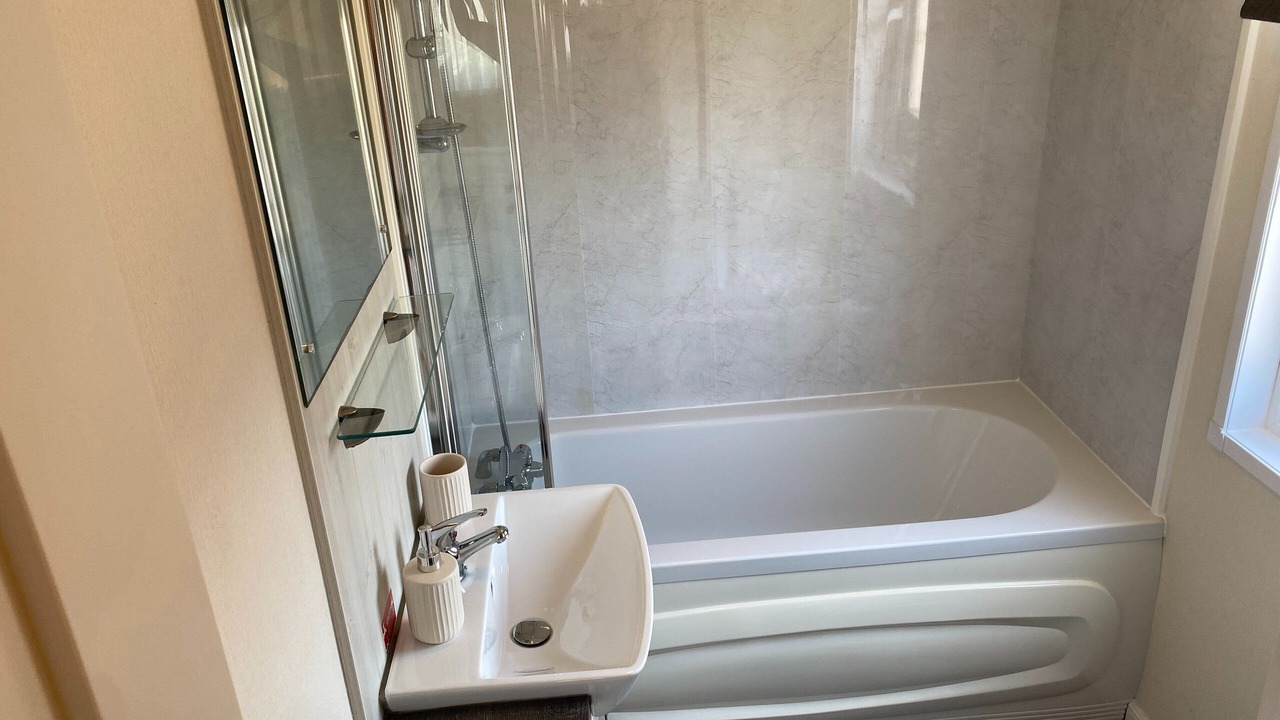 Photo of Bathroom in Tattershall