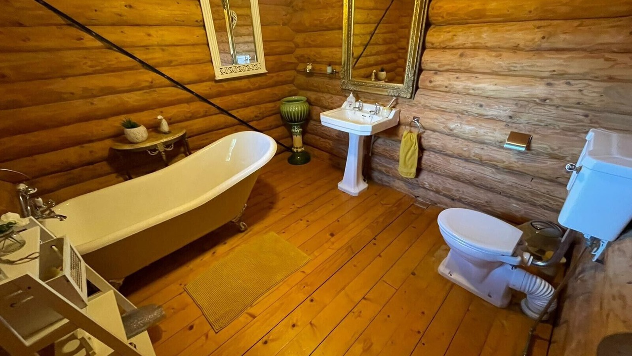 Photo of Bathroom in Tattershall