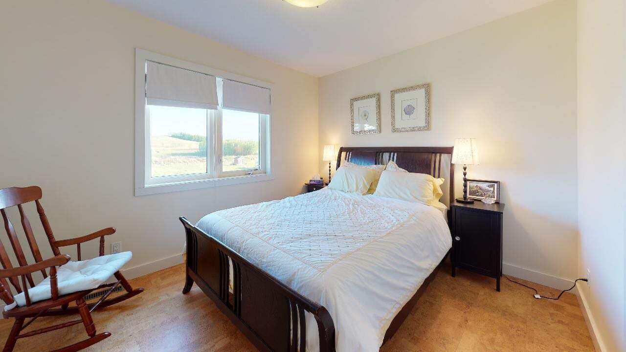 Photo of Bedroom in Division No. 7