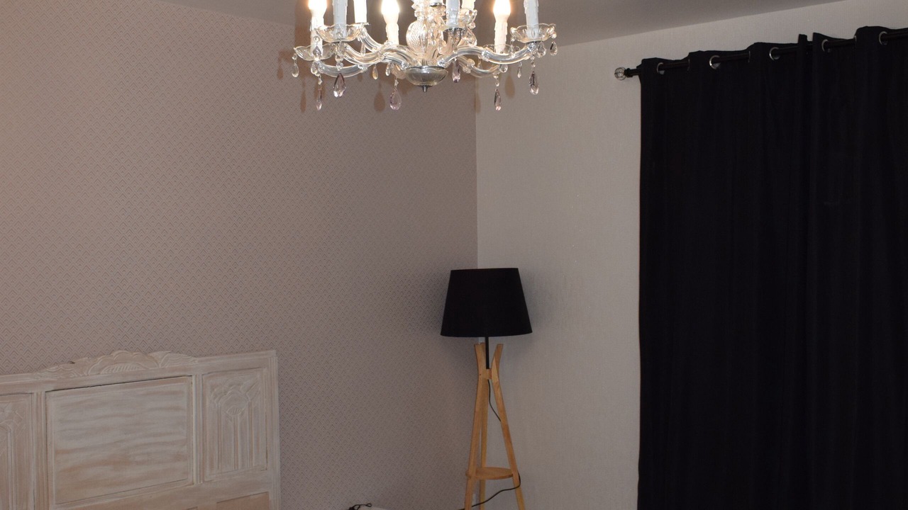 Photo of Bedroom in Etauliers