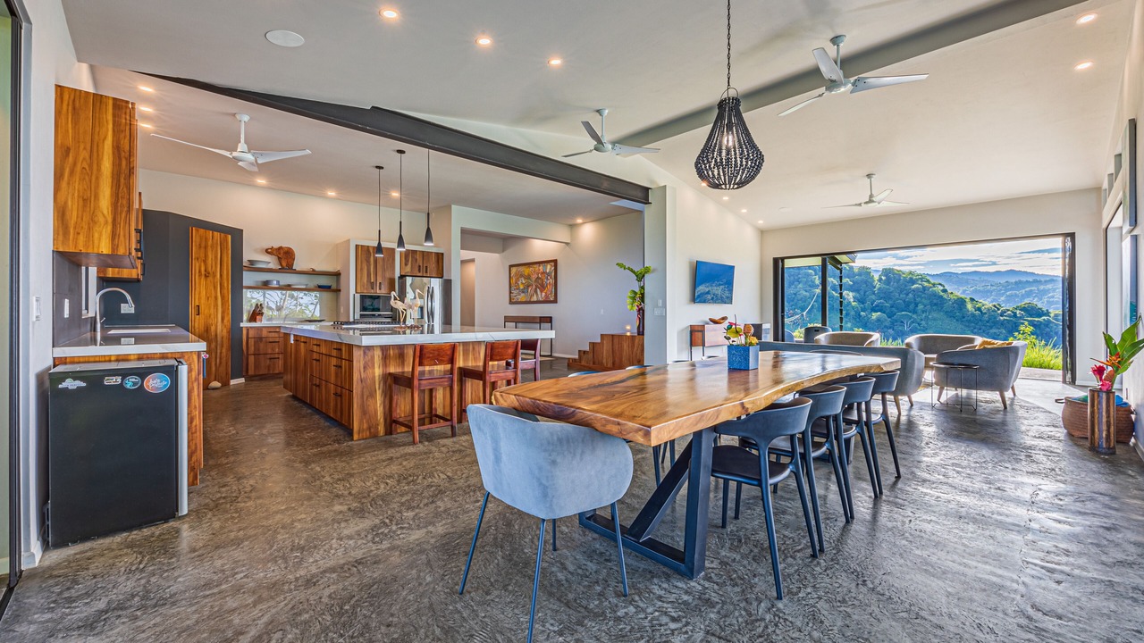 Photo of Kitchen in Portalon