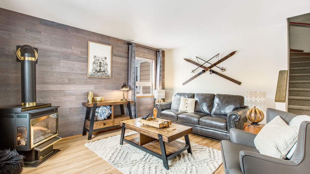 Photo of Livingroom in Hyak