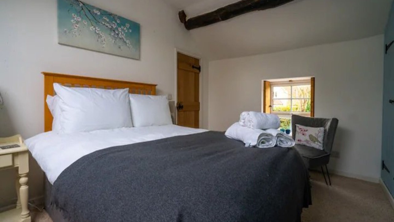 Photo of Bedroom in Lechlade
