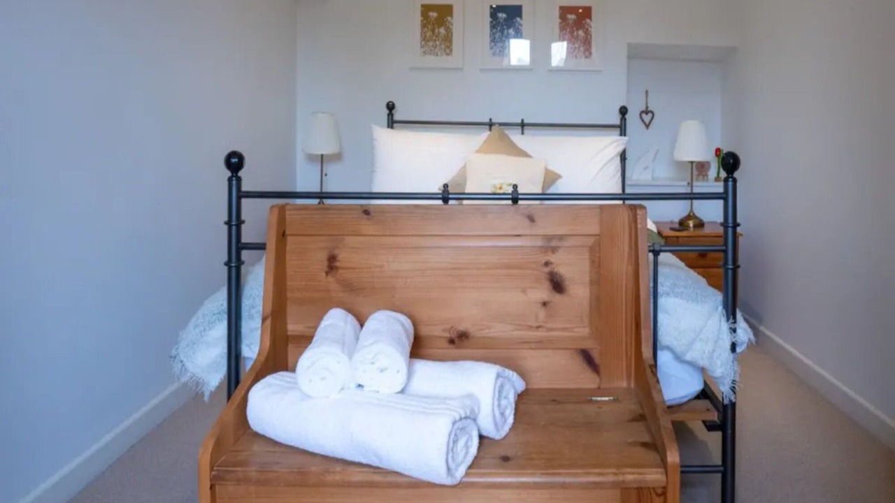Photo of Bedroom in Lechlade