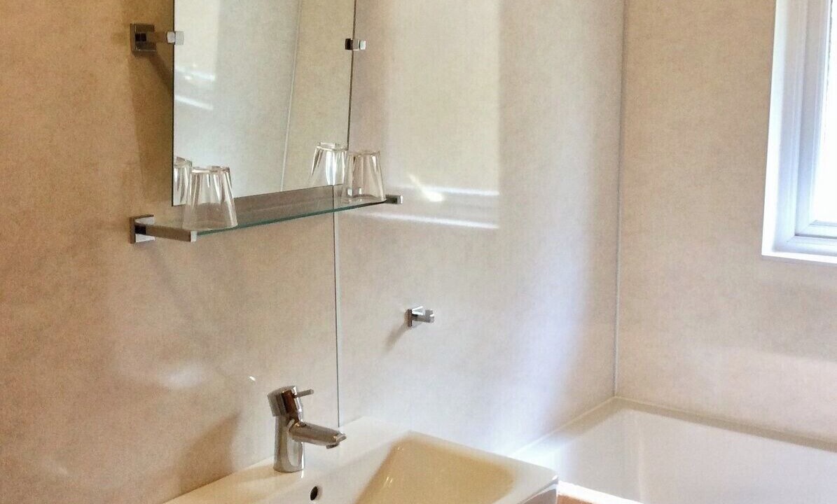 Photo of Bathroom in Duirinish