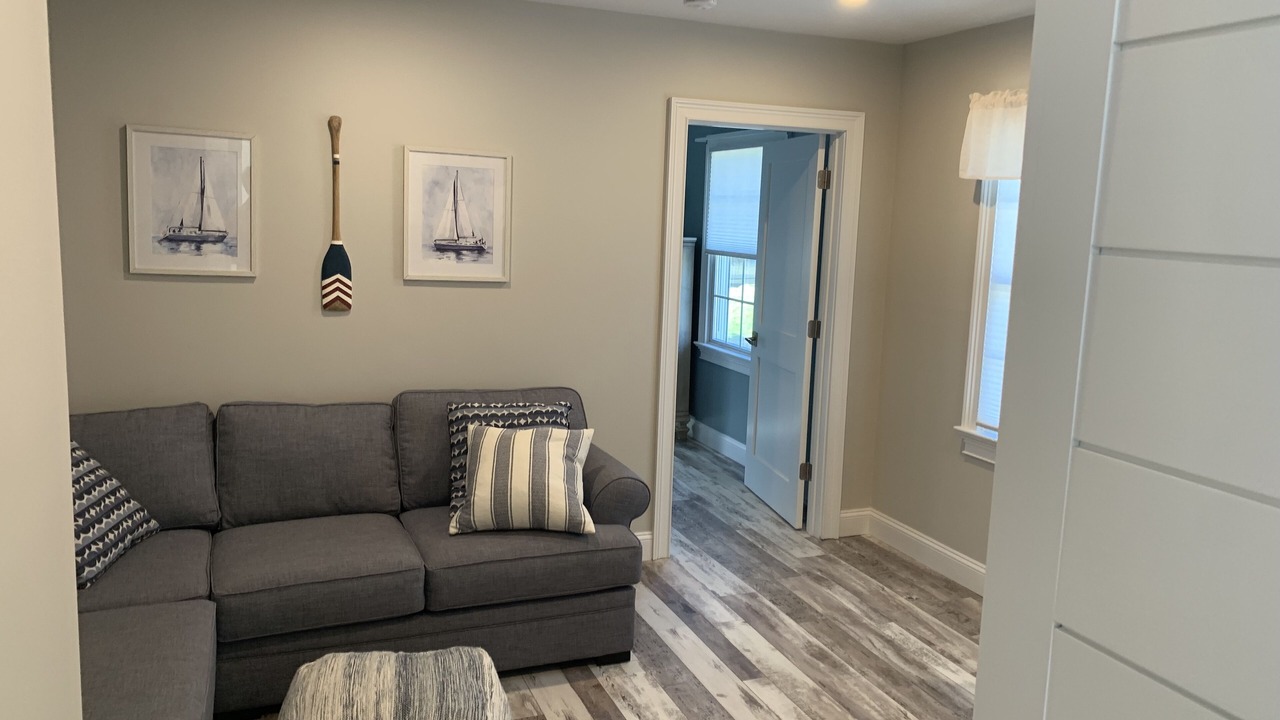Photo of Livingroom in Southold