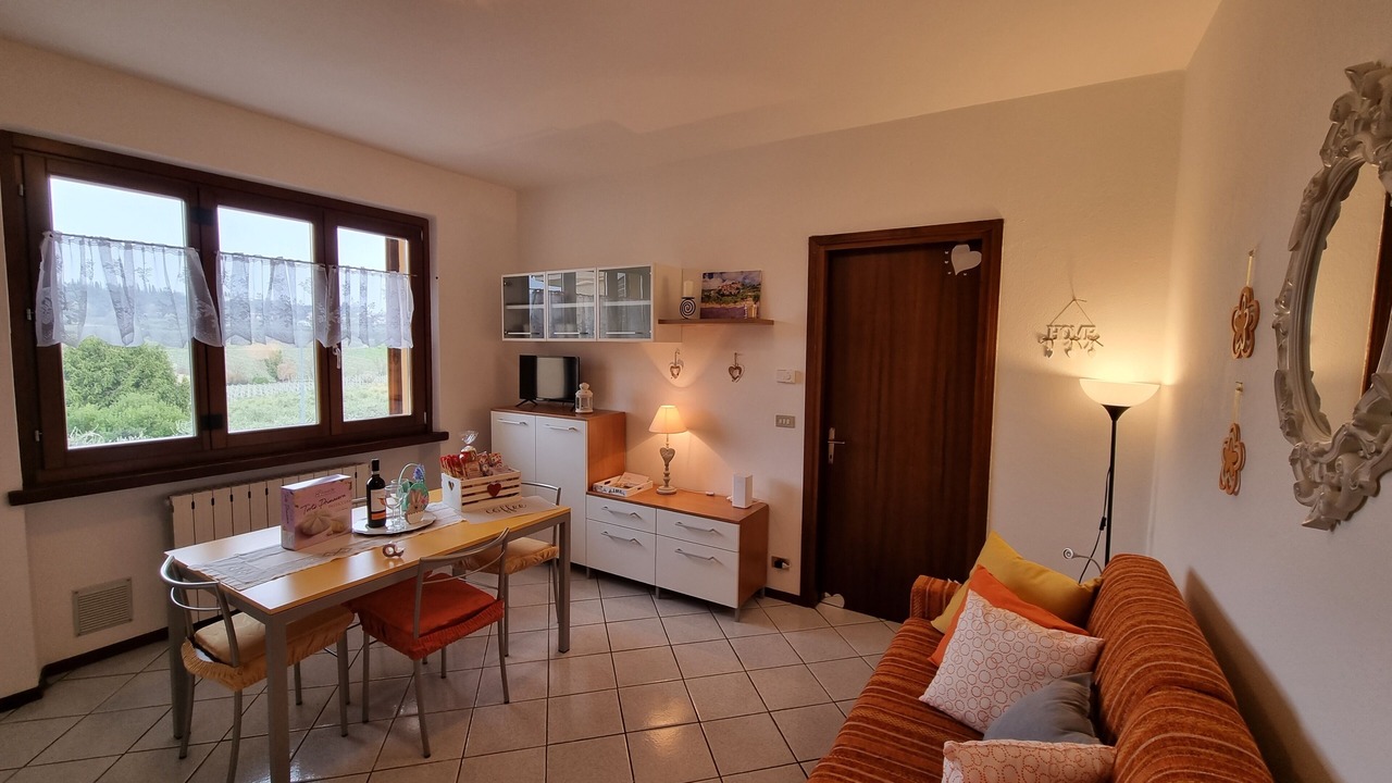 Photo of Livingroom in Calmasino