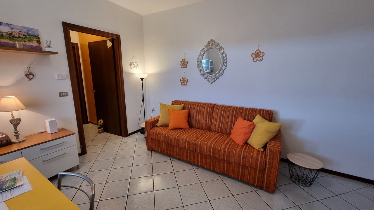 Photo of Livingroom in Calmasino