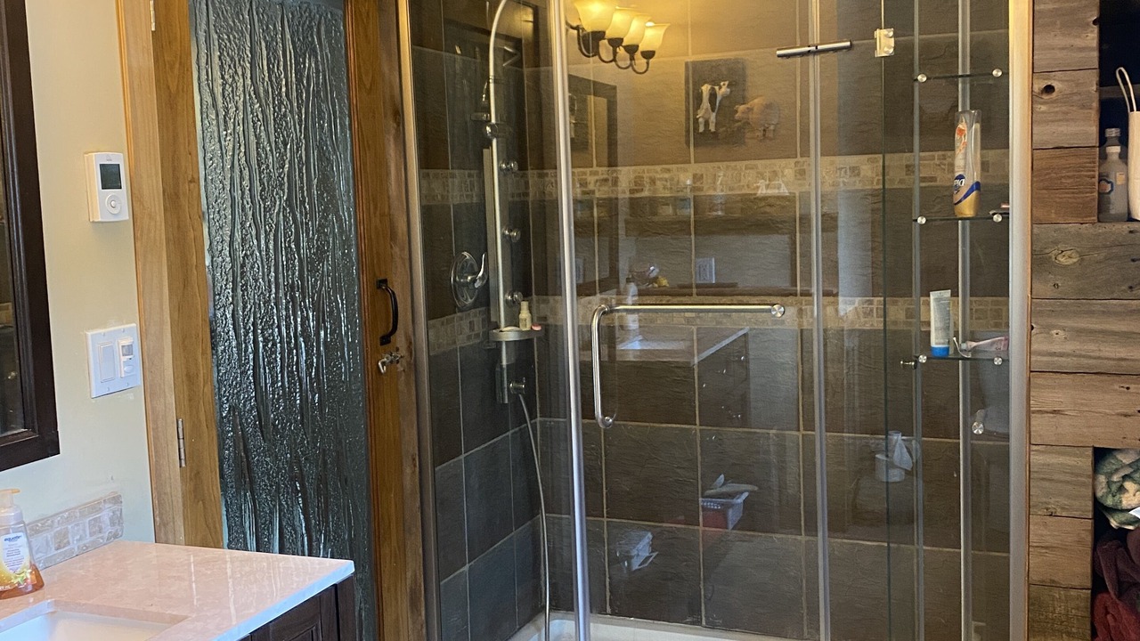 Photo of Bathroom in Sheridan Lake