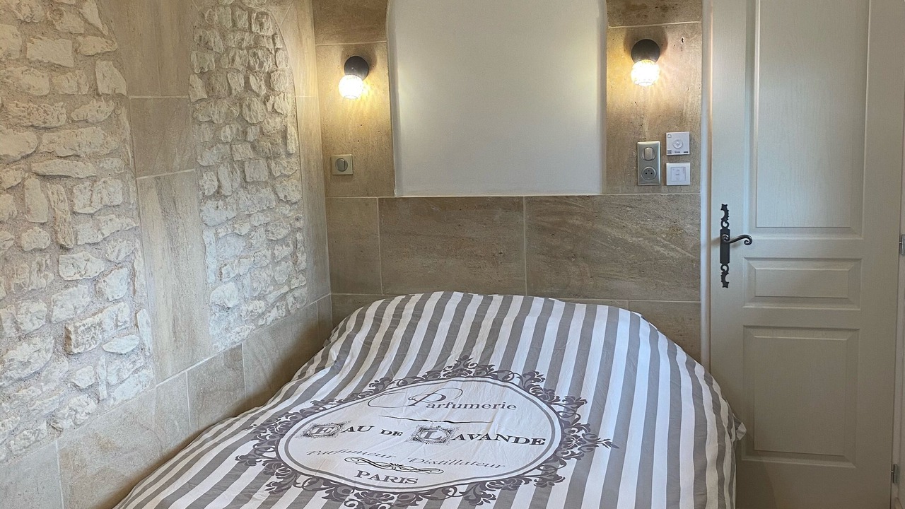 Photo of Bedroom in Charmes