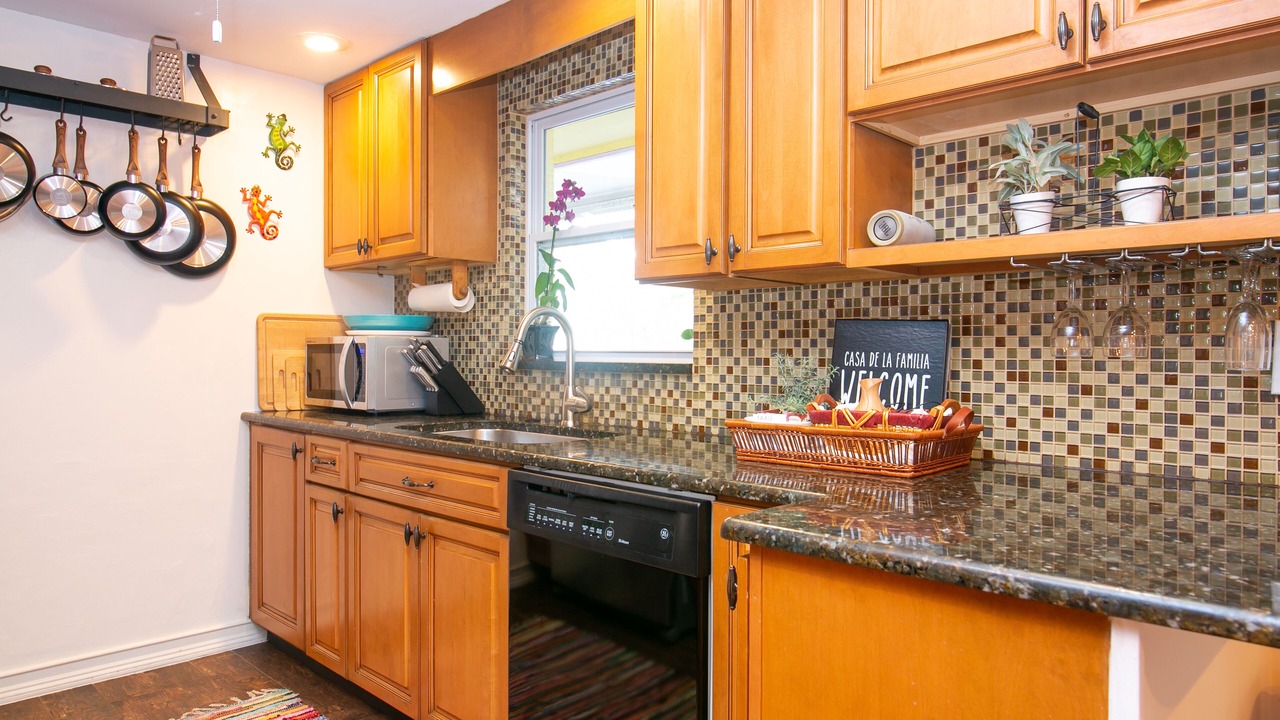 Photo of Kitchen in South Gate Ridge