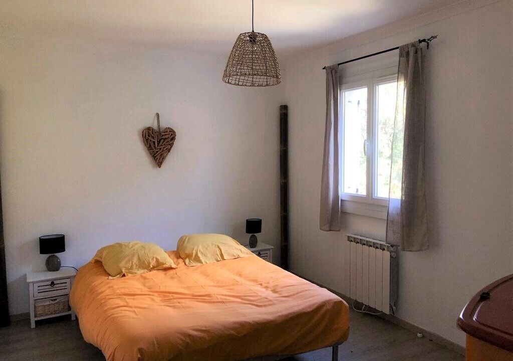 Photo of Bedroom in Caremeau