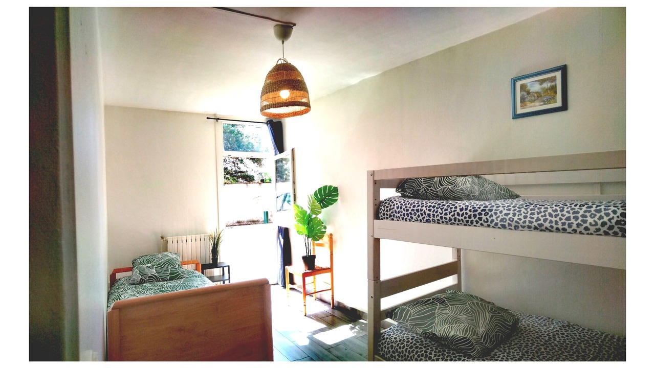 Photo of Bedroom in Santy - La Plaine