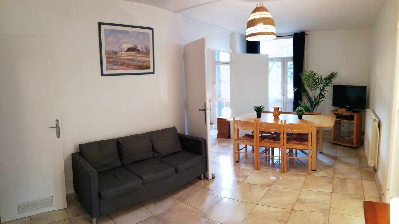 Photo of Livingroom in Santy - La Plaine