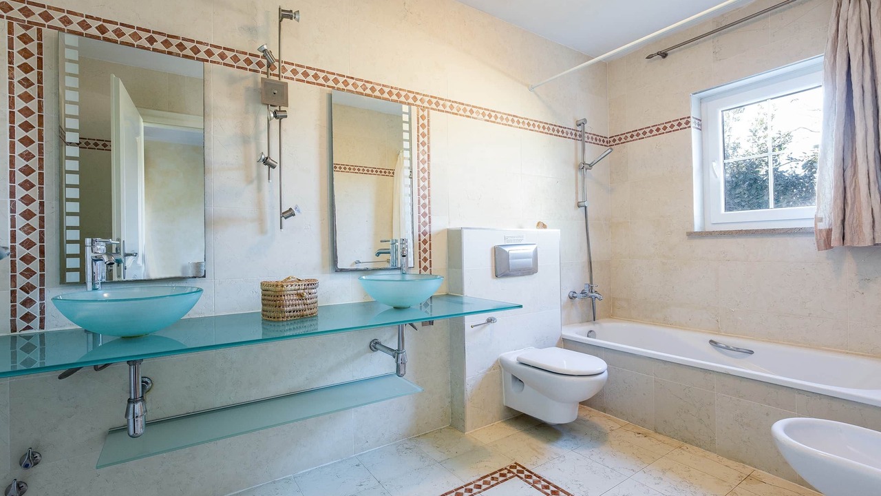 Photo of Bathroom in Perelada