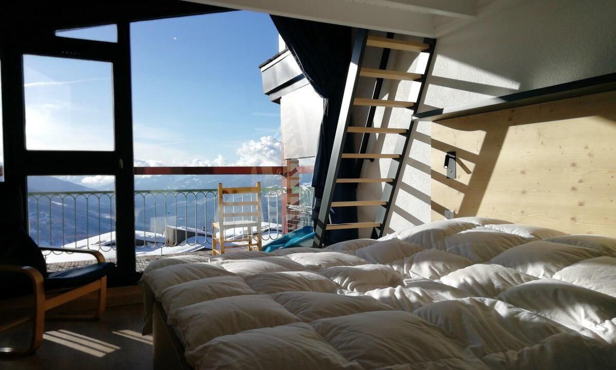 Photo of Bedroom in Arc-1800