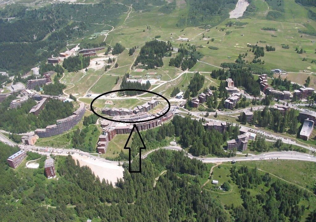 Photo of Others in Arc-1800