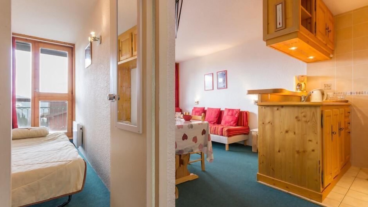 Photo of Bedroom in Arc-1800