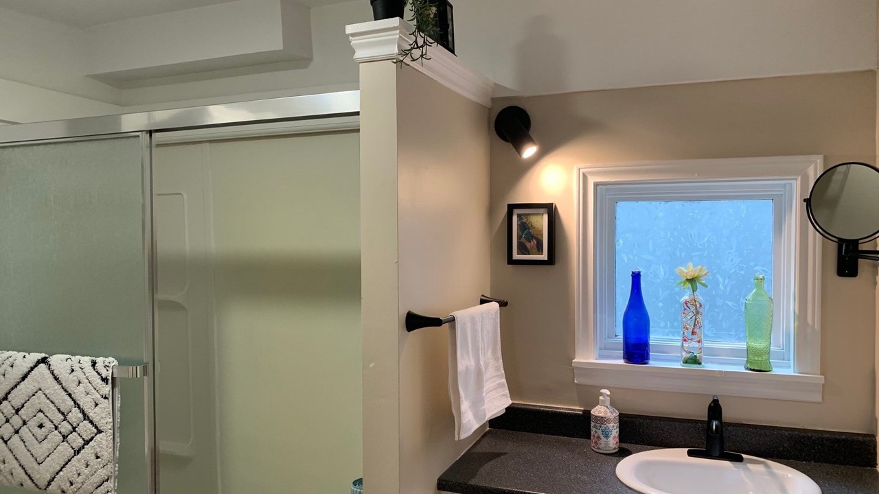 Photo of Bathroom in North End