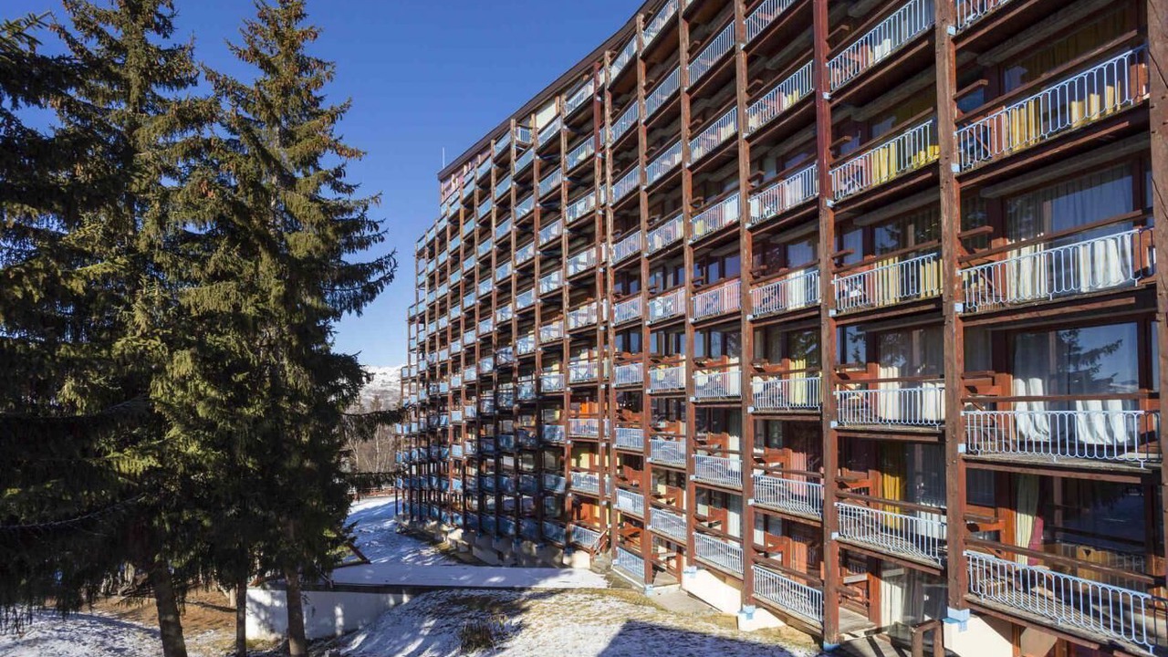 Photo of Outdoor in Arc-1800