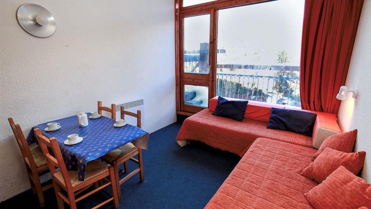 Photo of Livingroom in Arc-1800
