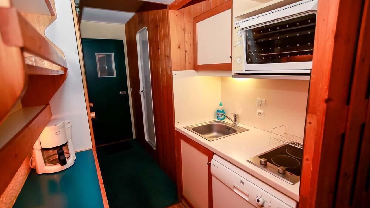 Photo of Kitchen in Arc-1800