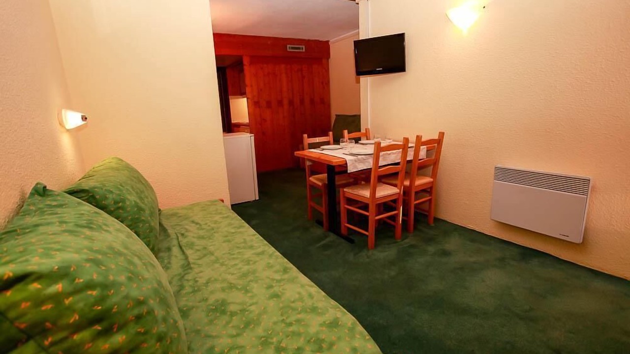 Photo of Livingroom in Arc-1800