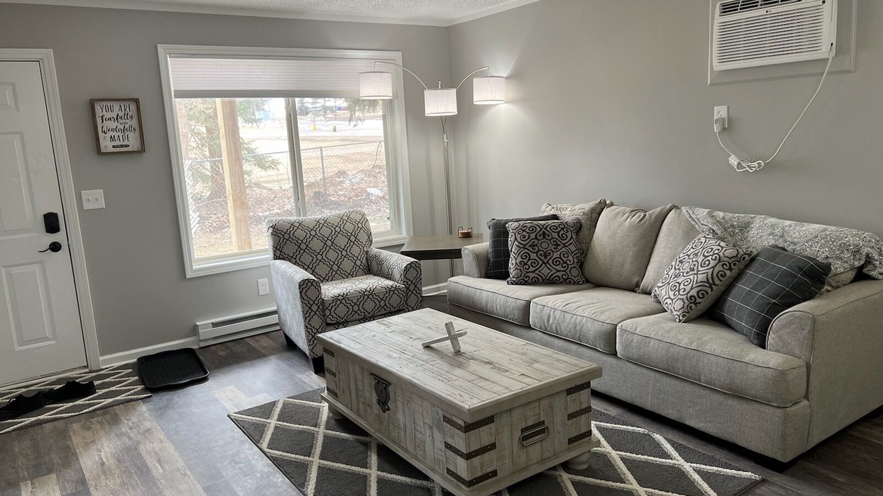Photo of Bedroom in Holly