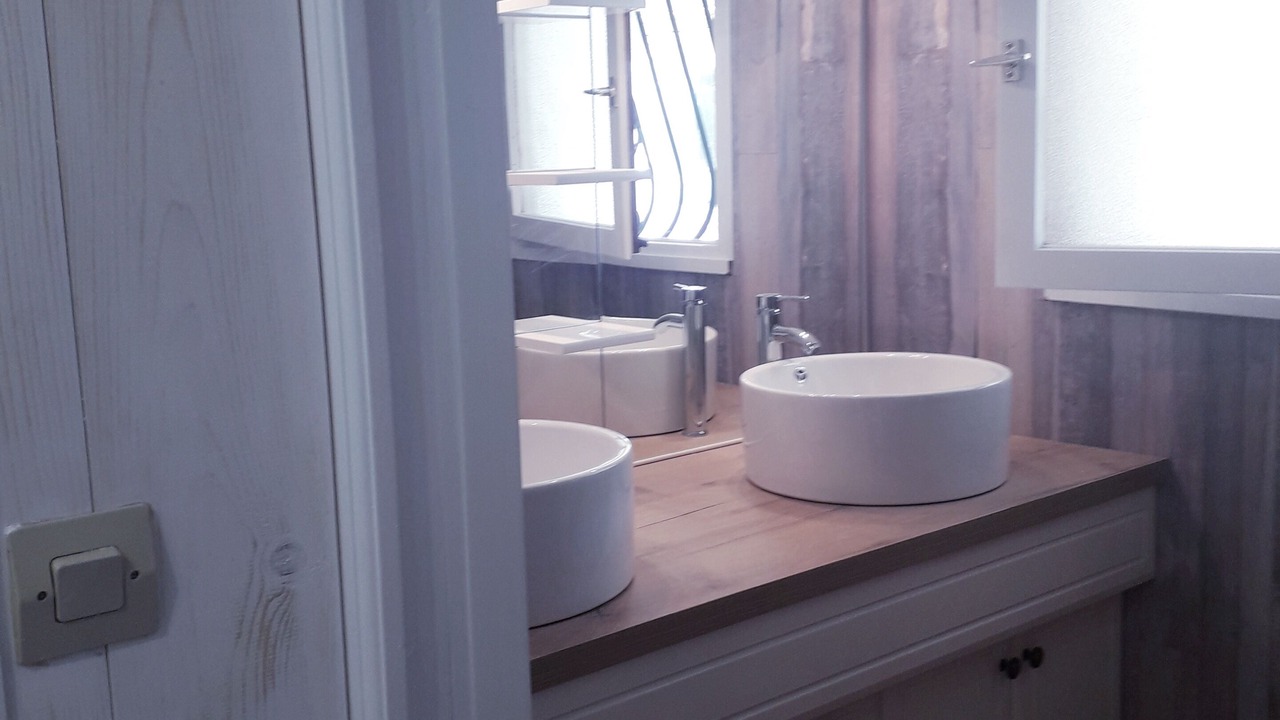 Photo of Bathroom in Saint-Pierre-la-Mer