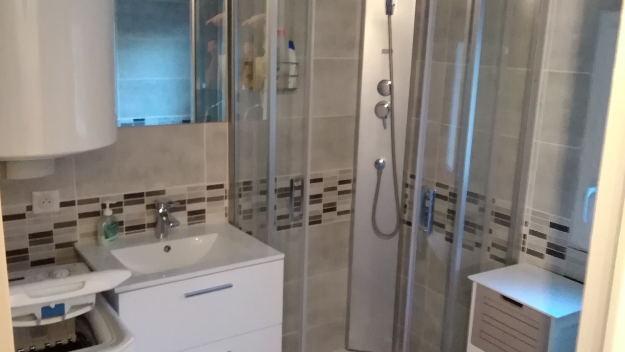 Photo of Bathroom in Lorgues