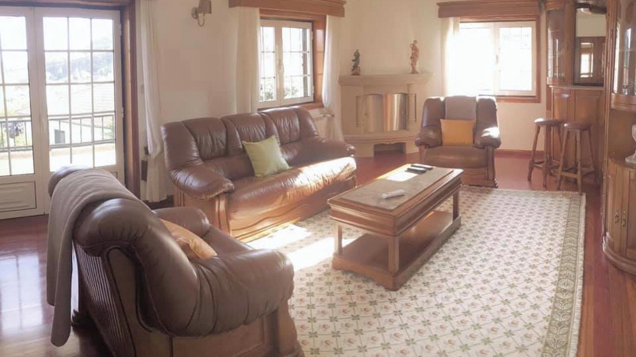 Photo of Livingroom in Cossourado