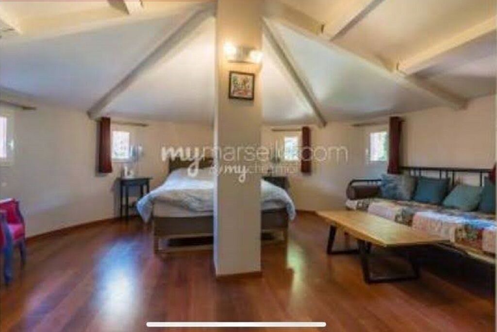 Photo of Bedroom in Les Camoins