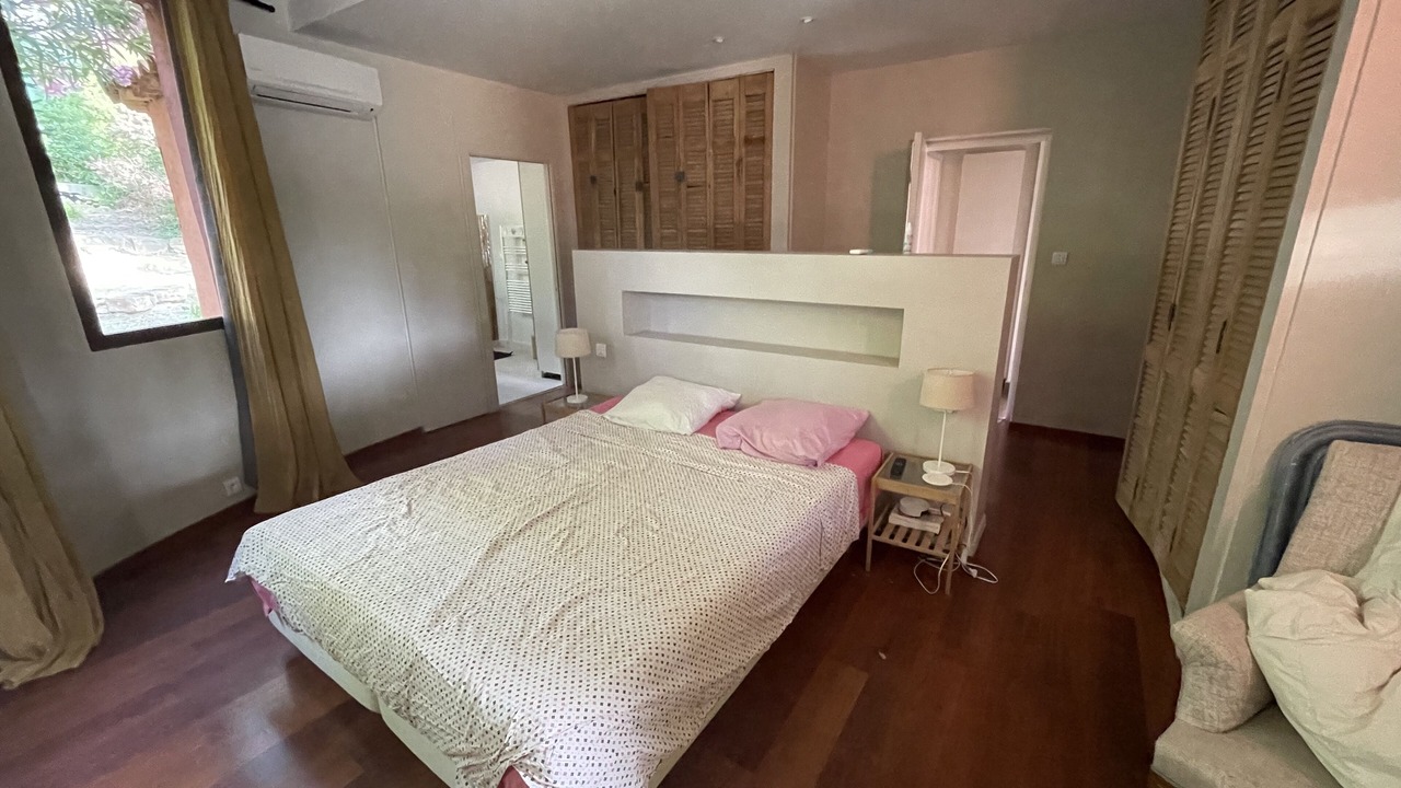 Photo of Bedroom in Les Camoins