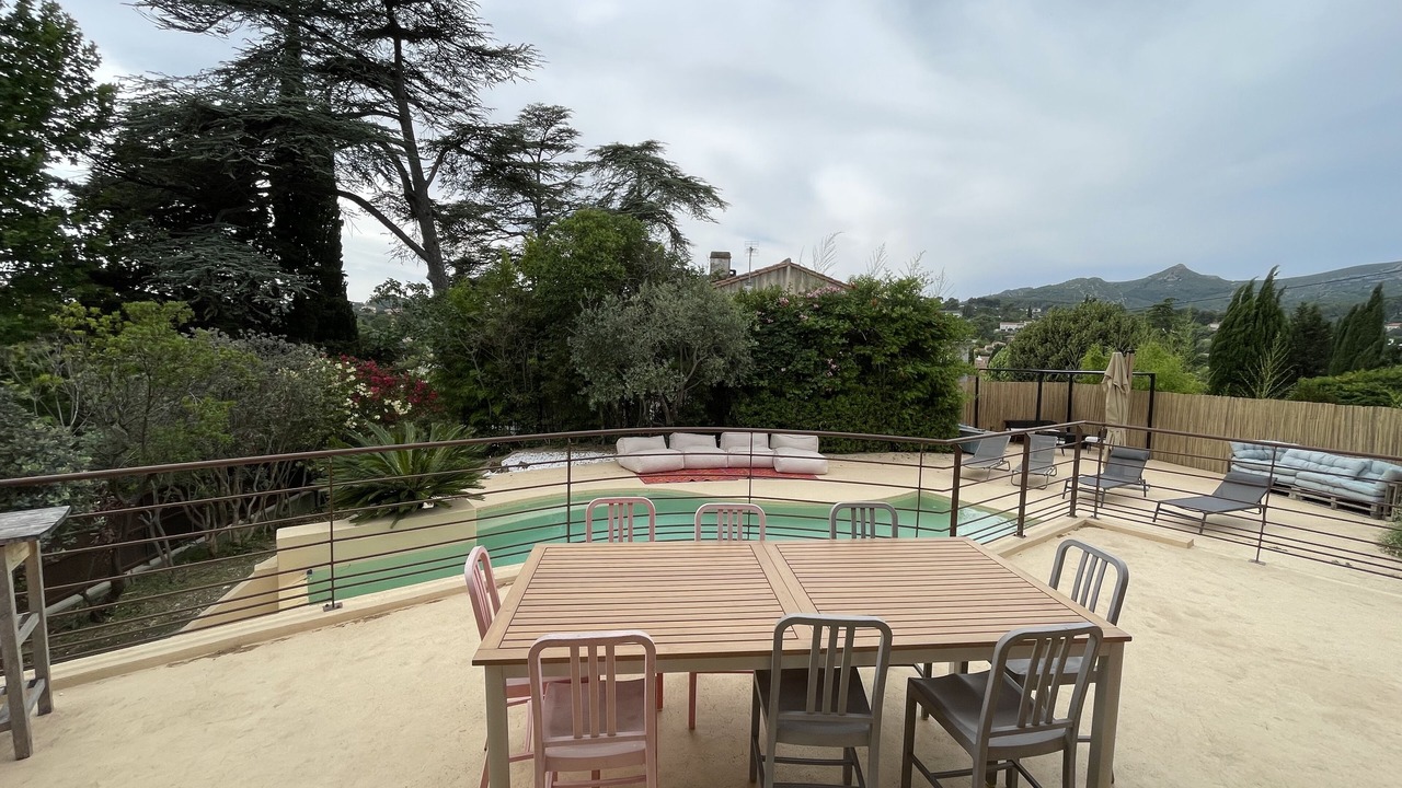 Photo of Outdoor in Les Camoins