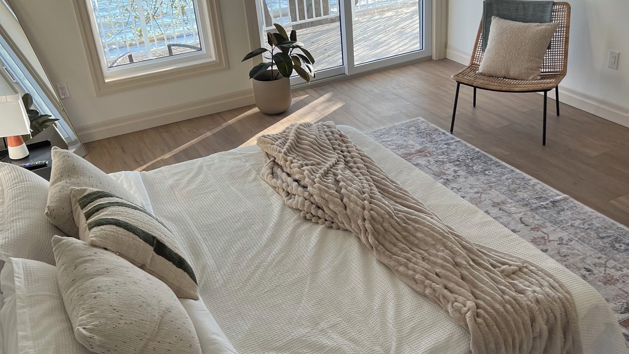 Photo of Bedroom in Town of Essex