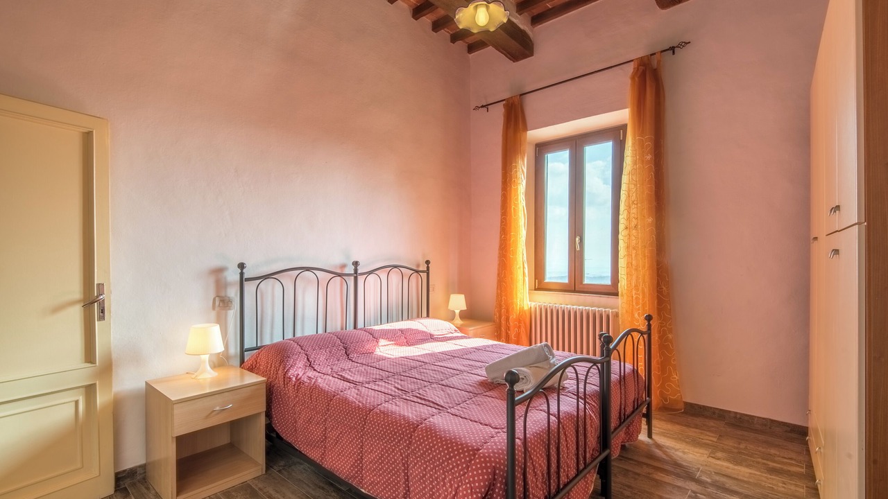 Photo of Bedroom in Montepulciano