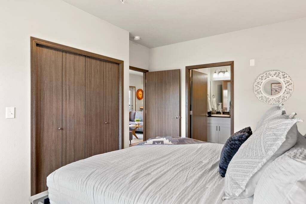 Photo of Bedroom in South Perry District