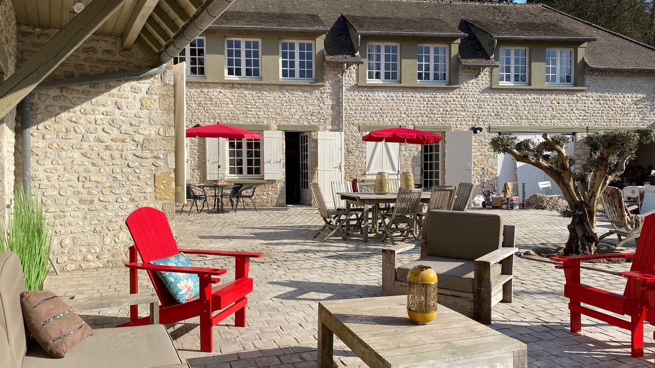 Photo of Outdoor in Yevre-le-Chatel