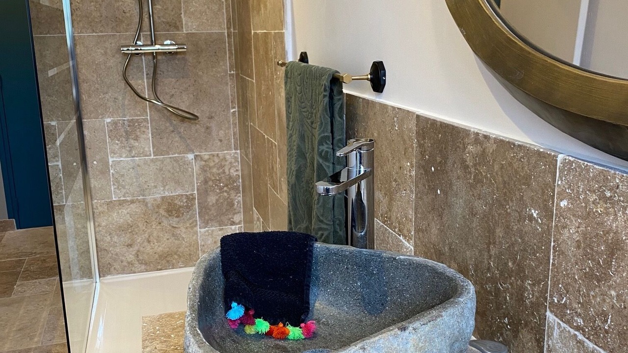 Photo of Bathroom in Yevre-le-Chatel