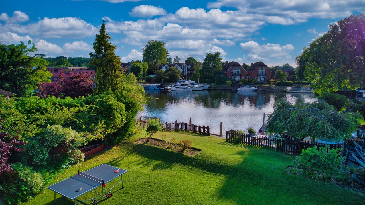 Photo of Outdoor in Wraysbury